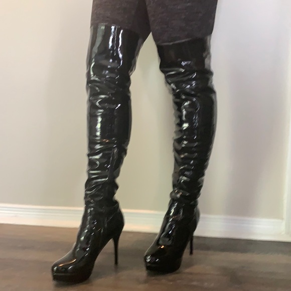 Shoes - Bottes à talon au dessus du genou